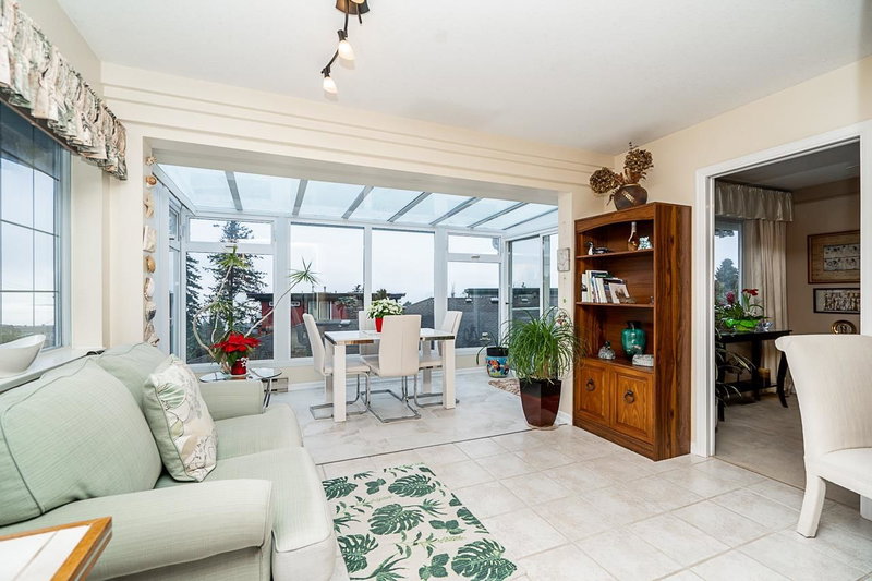 1191 Finlay Street, White Rock, V4B 4K9 | Image 3