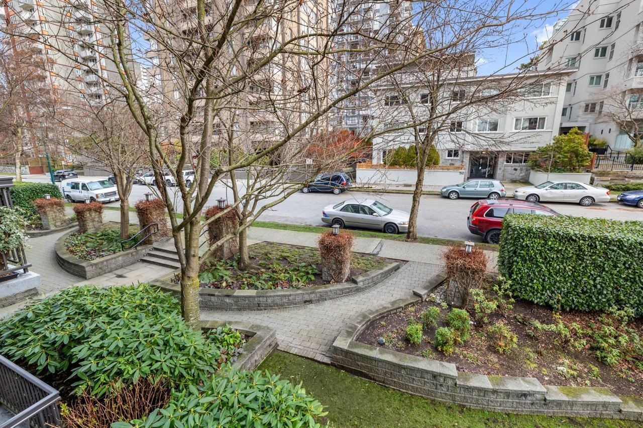 Listing Image 14