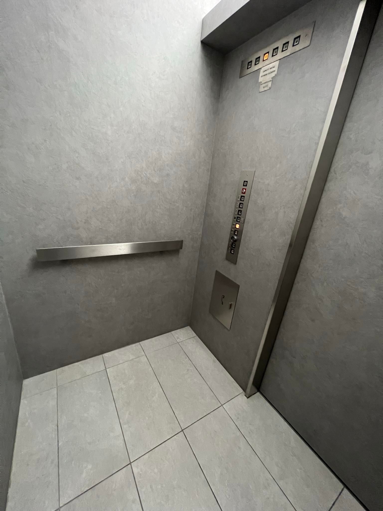 Listing Image 31