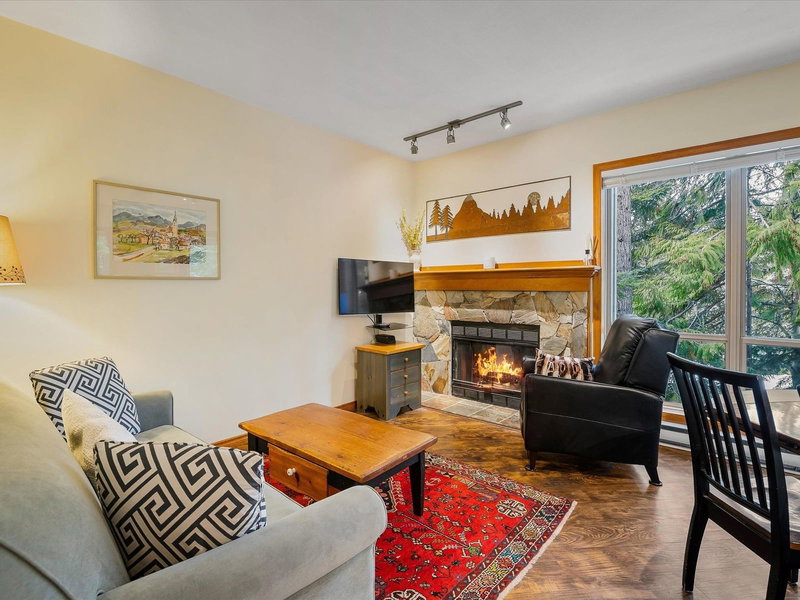 8 - 4891 Painted Cliff Road, Whistler, V0N 1B4 | Image 3