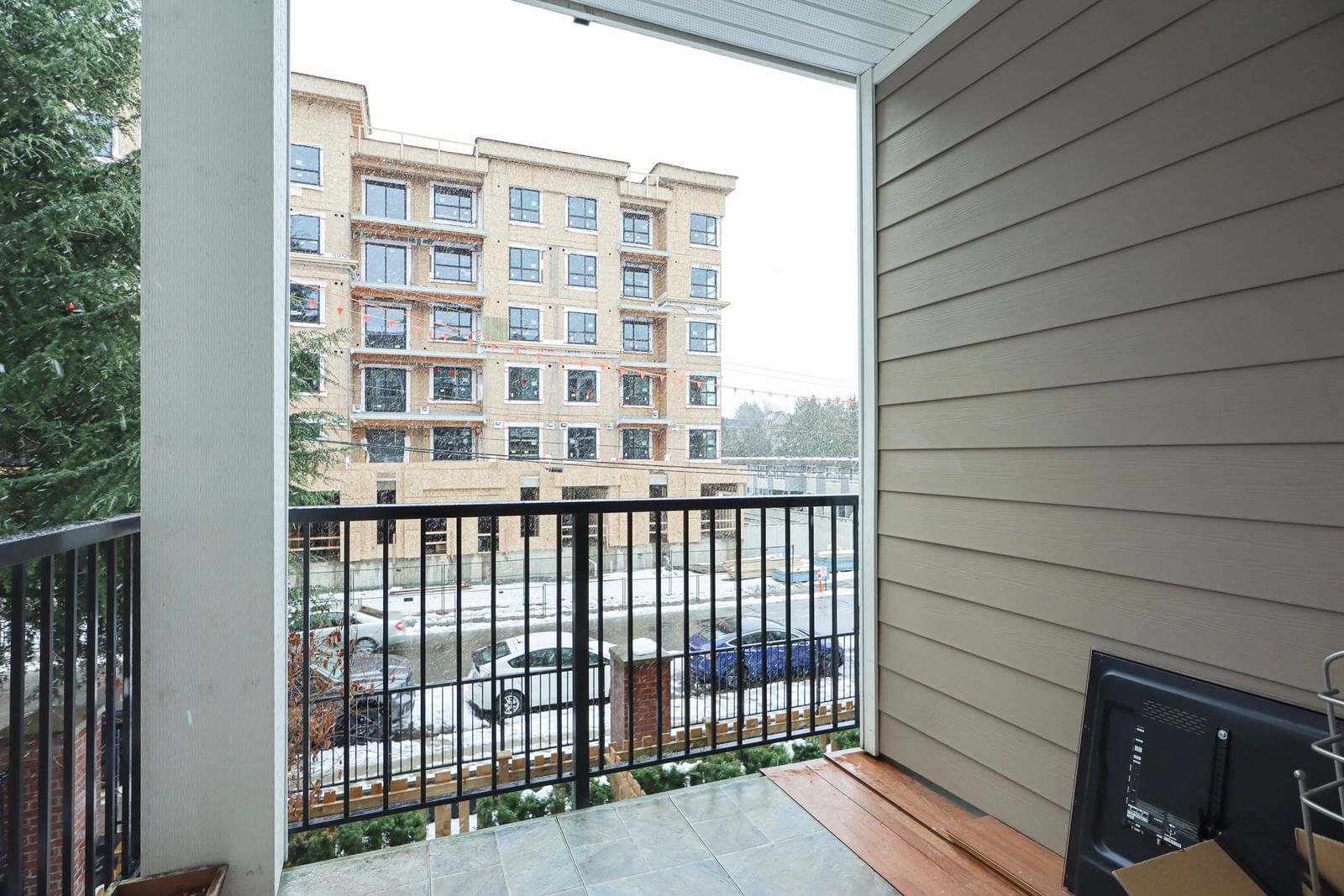 Listing Image 22