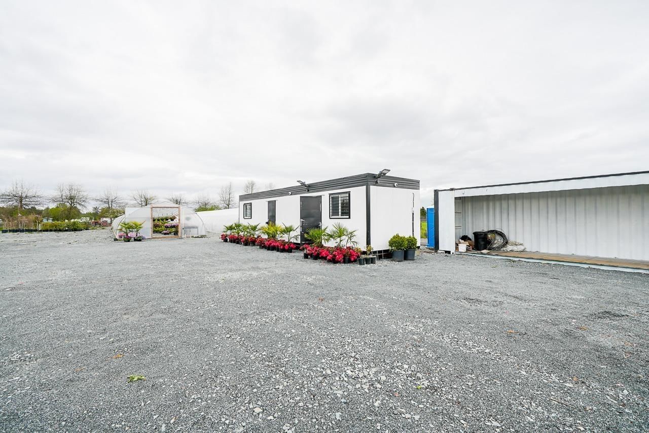 Listing Image 8