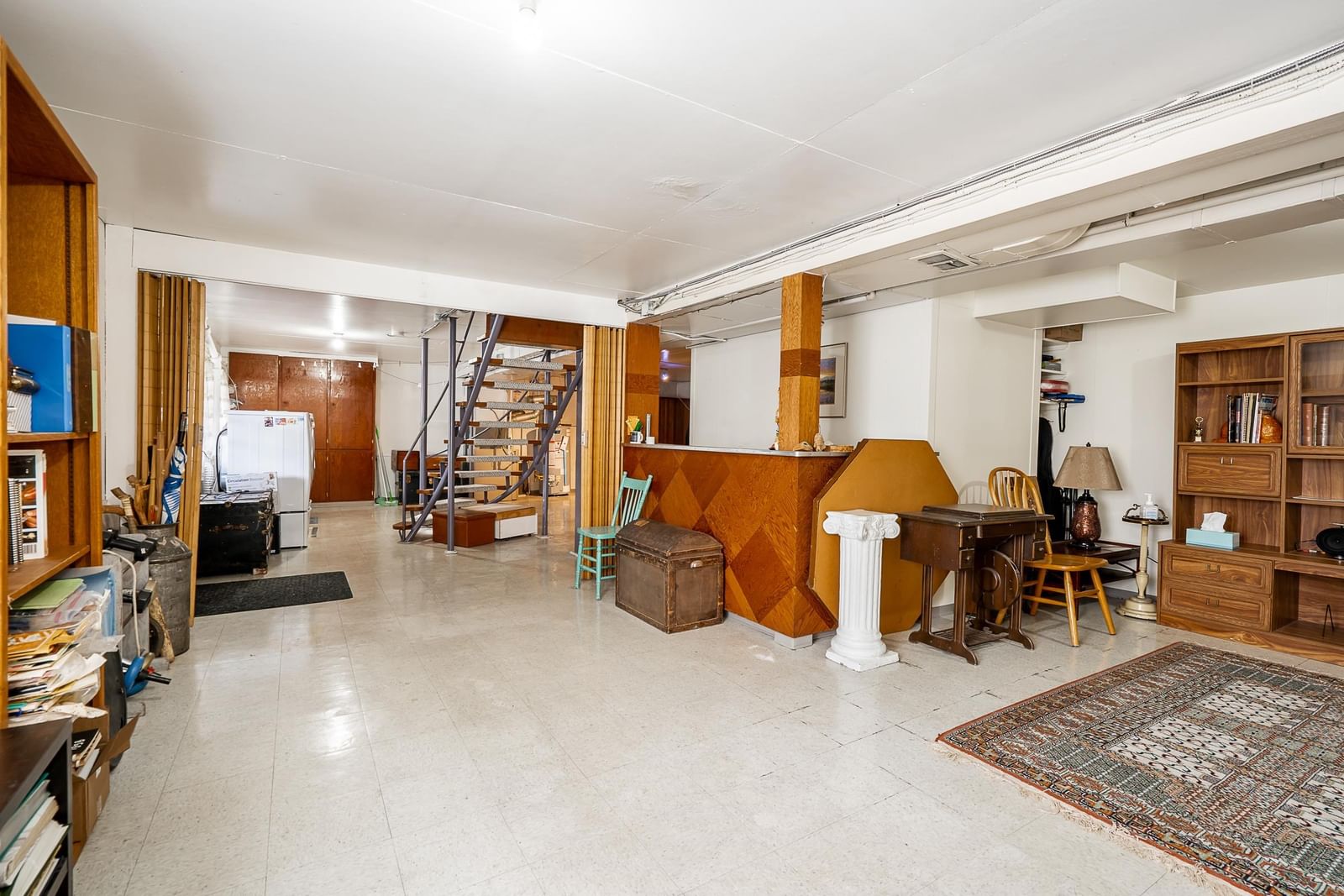 Listing Image 32