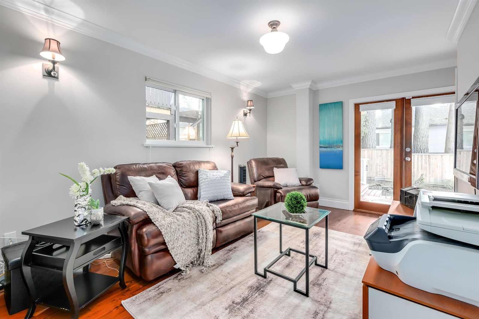 Listing Image 15