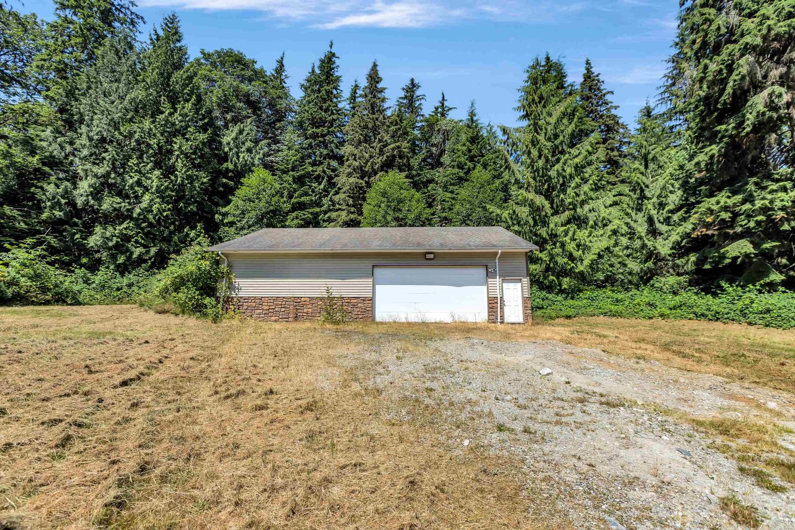 Listing Image 28