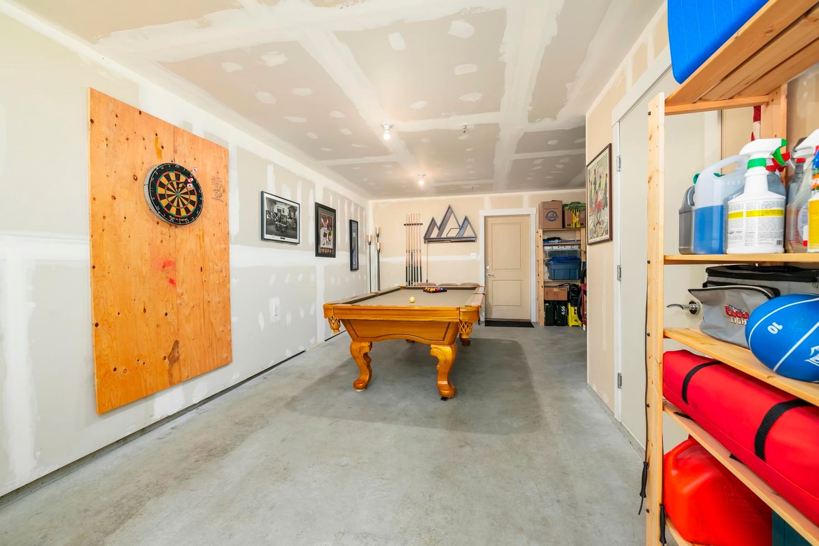Listing Image 19