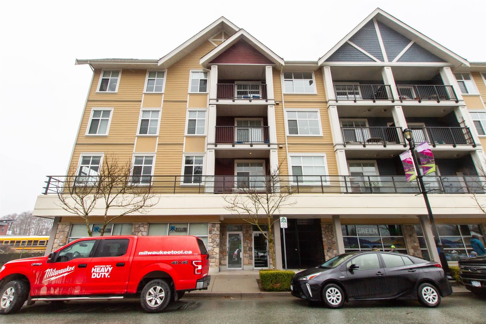 Listing Image 14