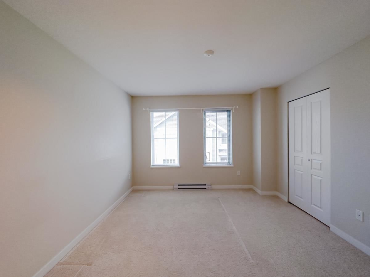 Listing Image 28