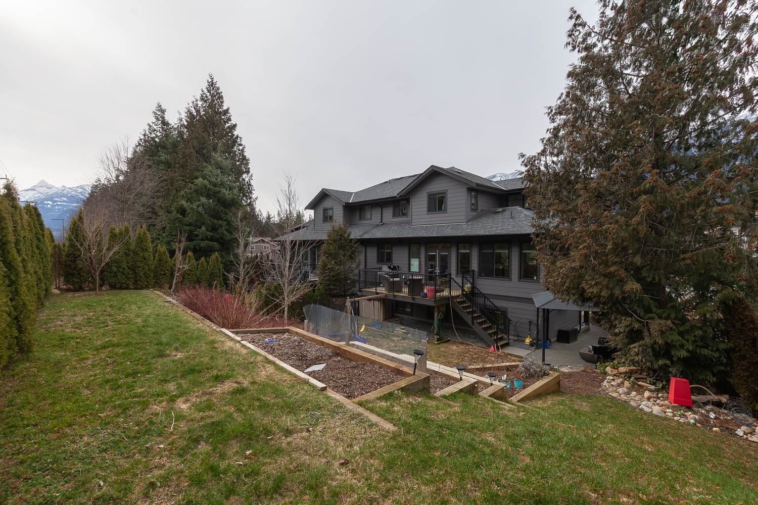 Listing Image 28