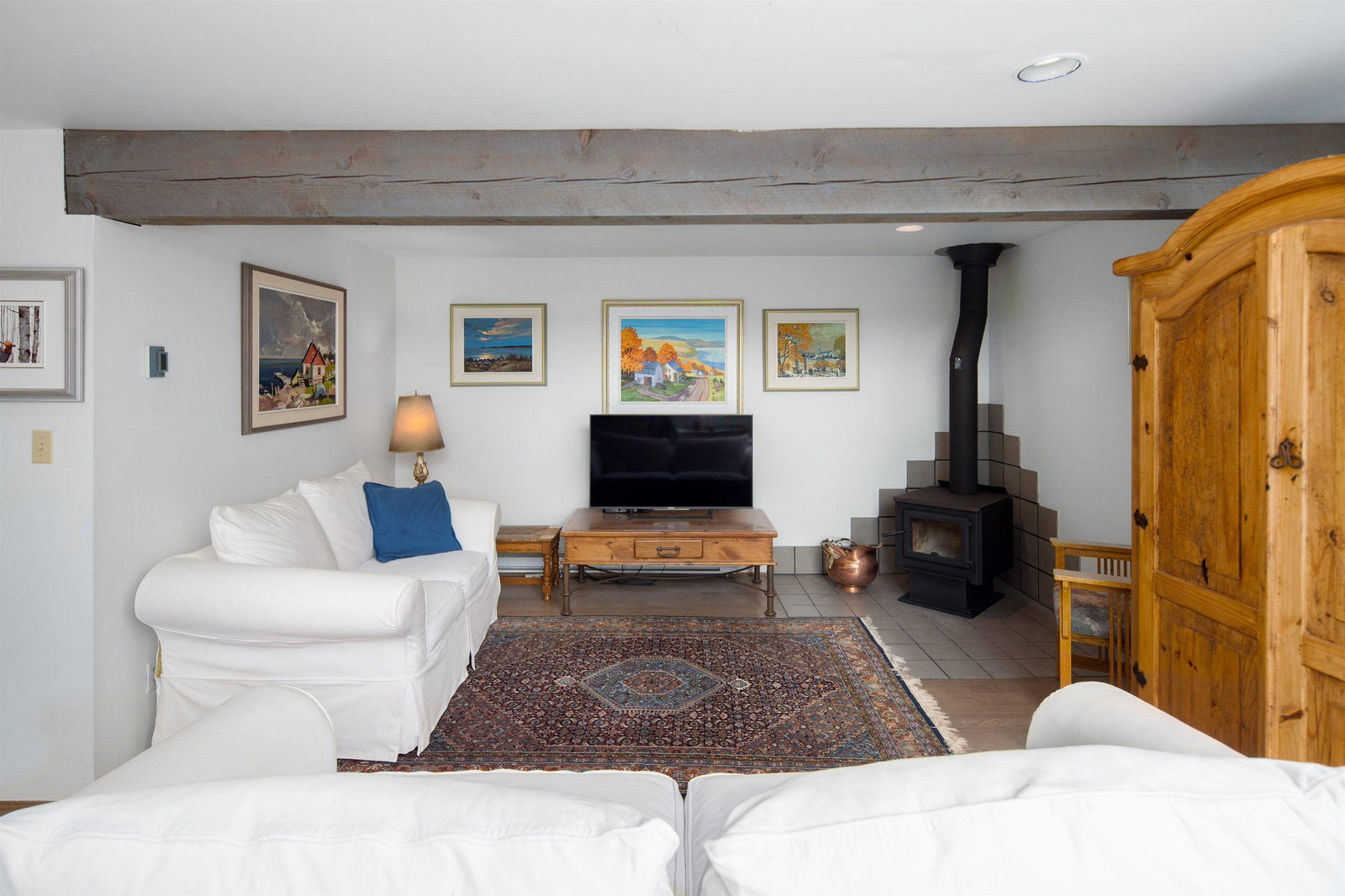 Listing Image 17