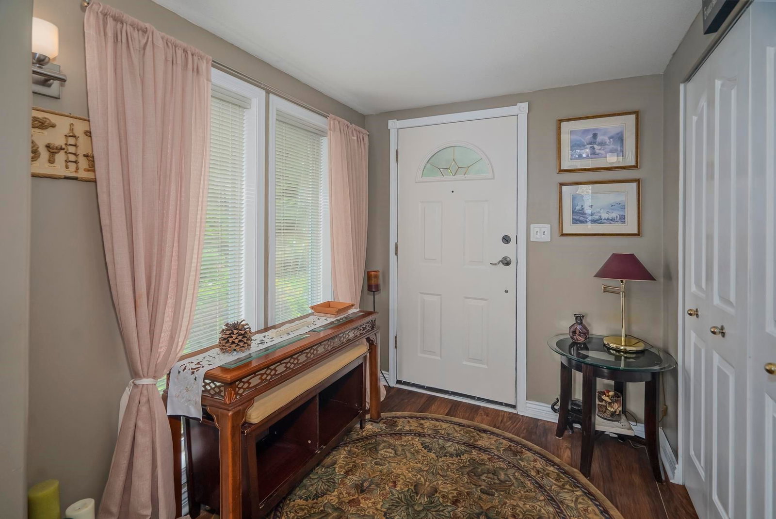 Listing Image 11