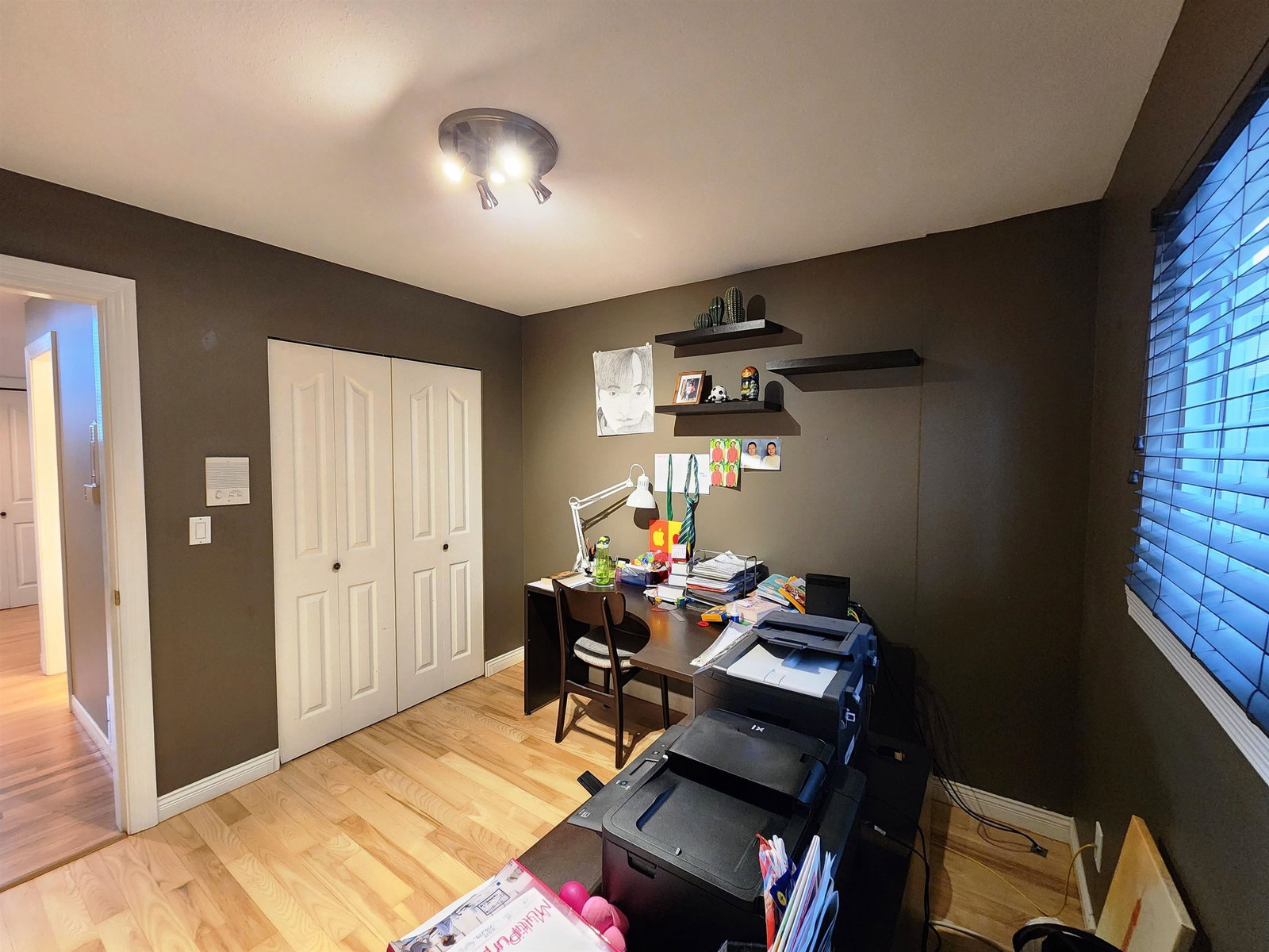 Listing Image 24