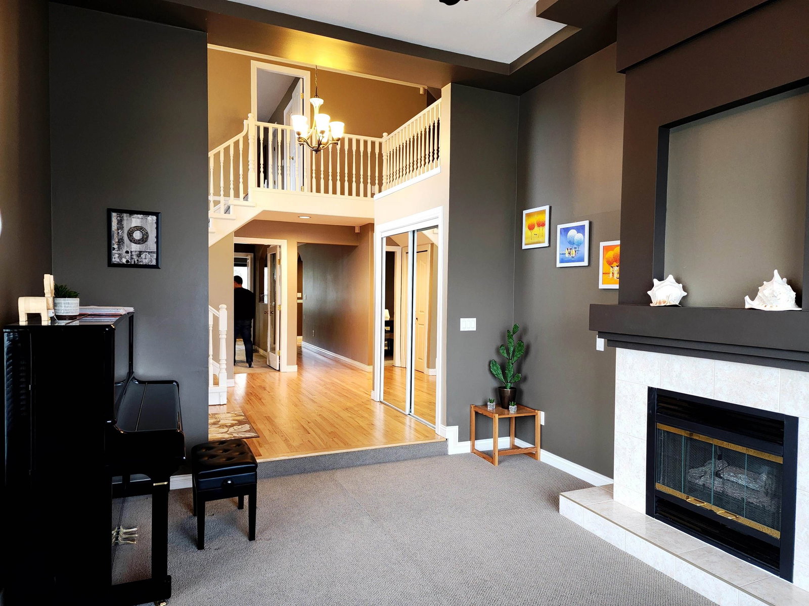 Listing Image 8