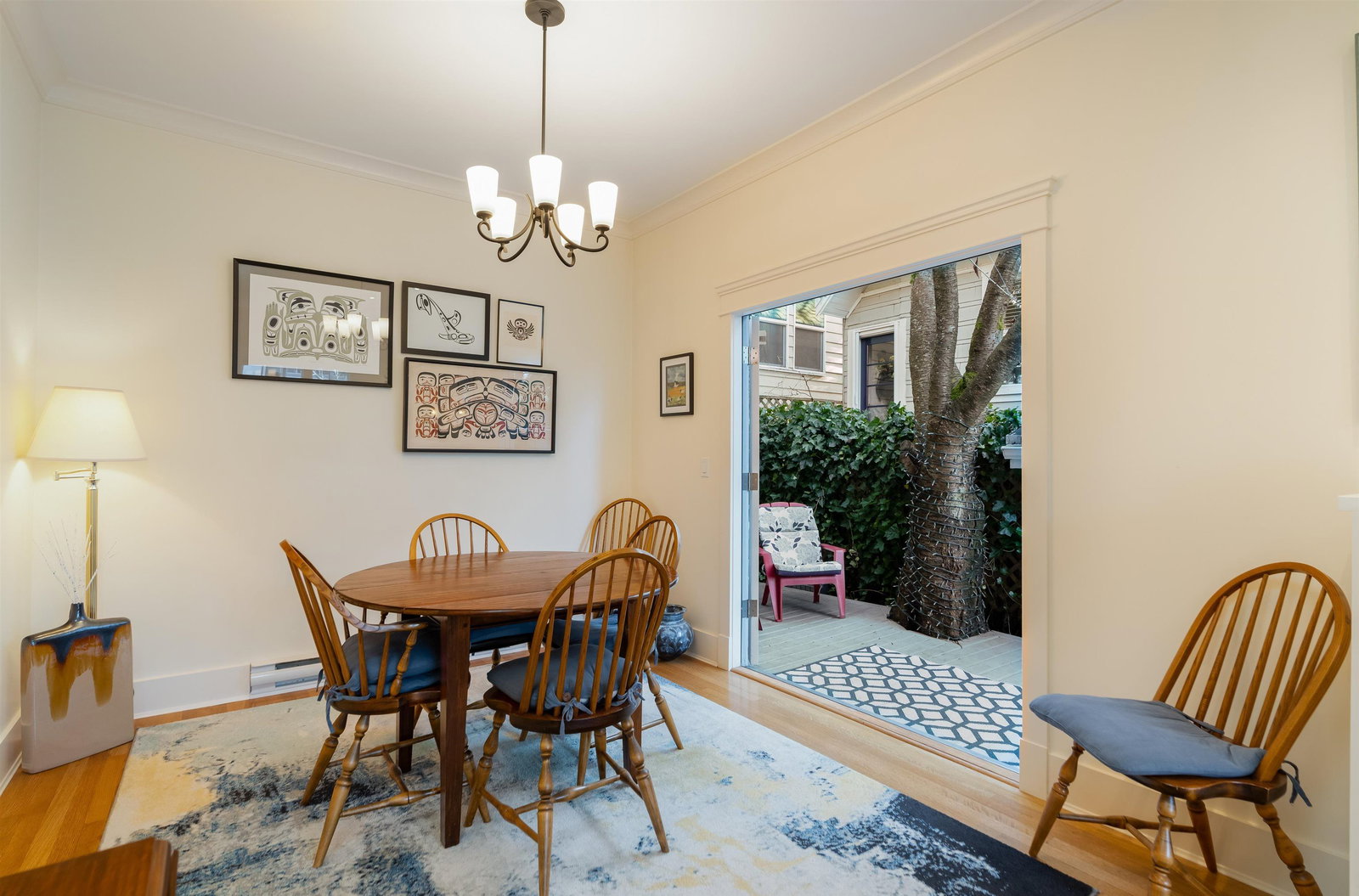 Listing Image 11