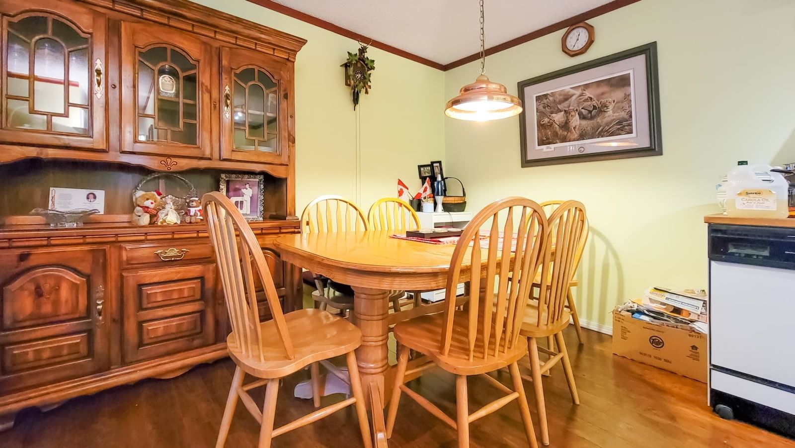 Listing Image 10
