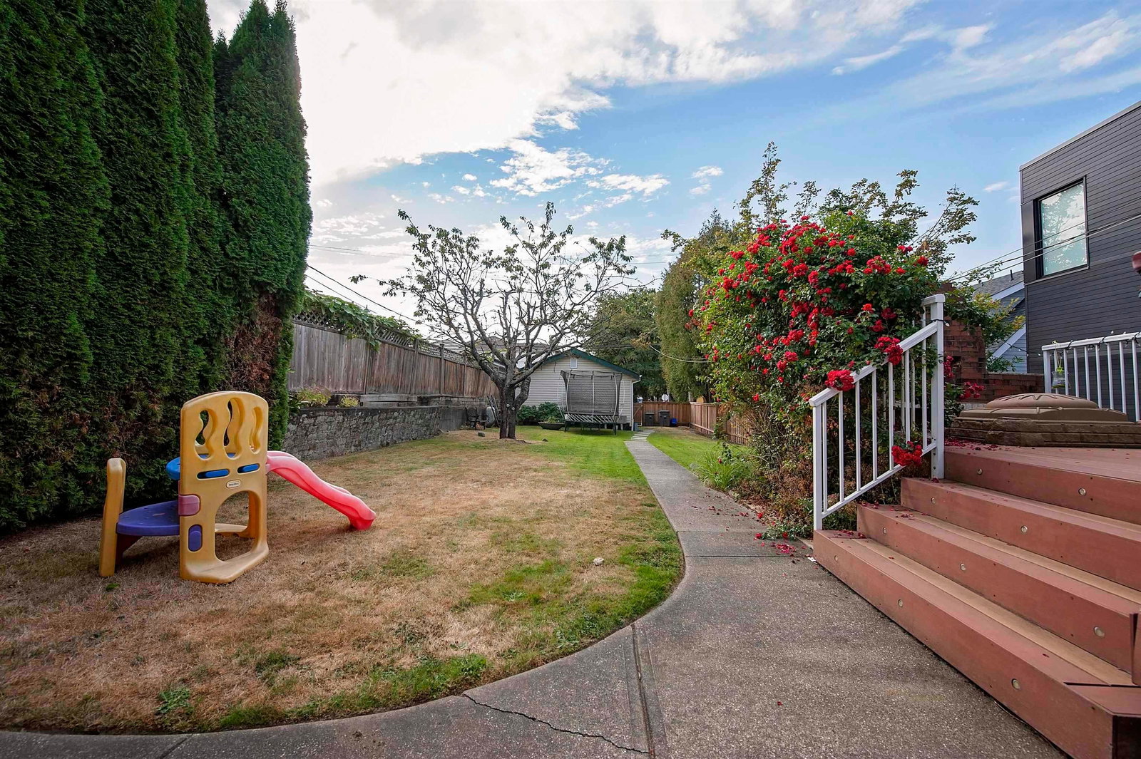 Listing Image 20