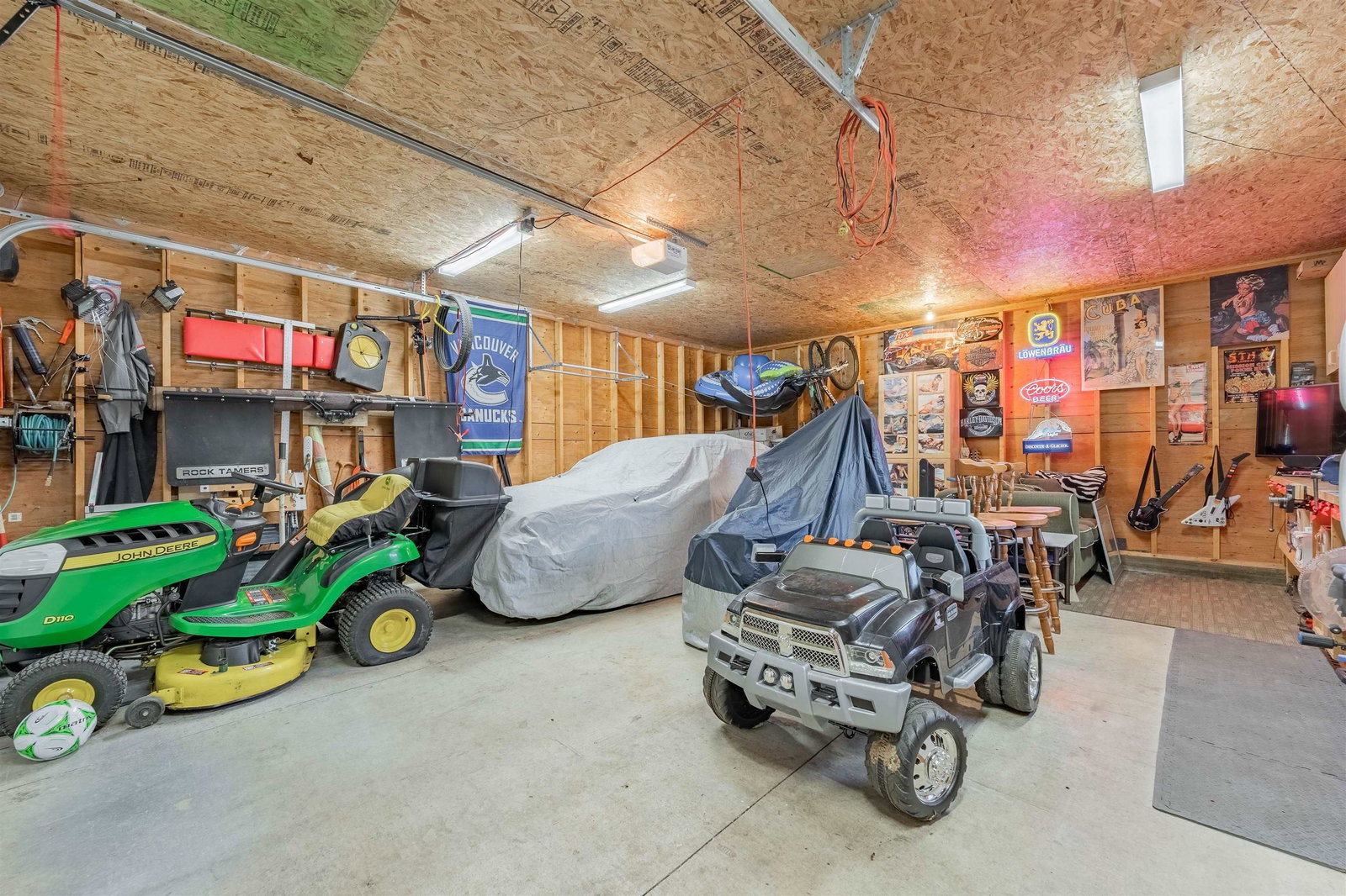 Listing Image 35