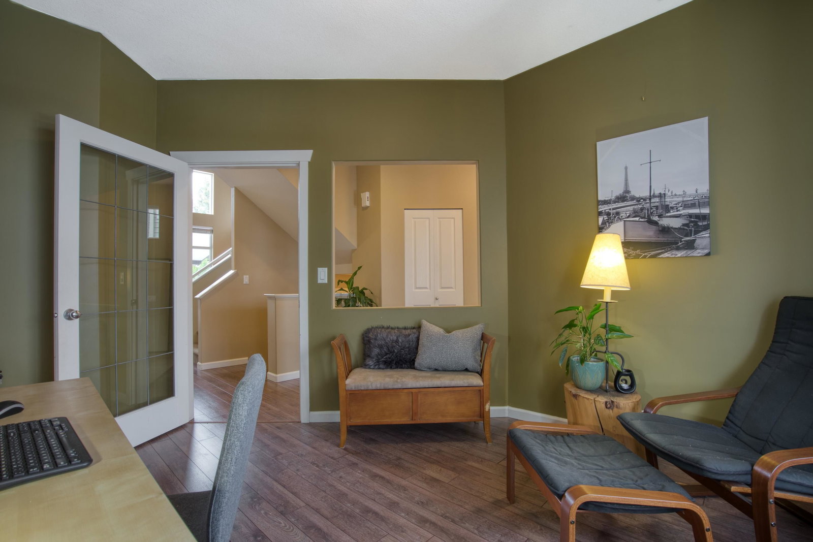 Listing Image 10