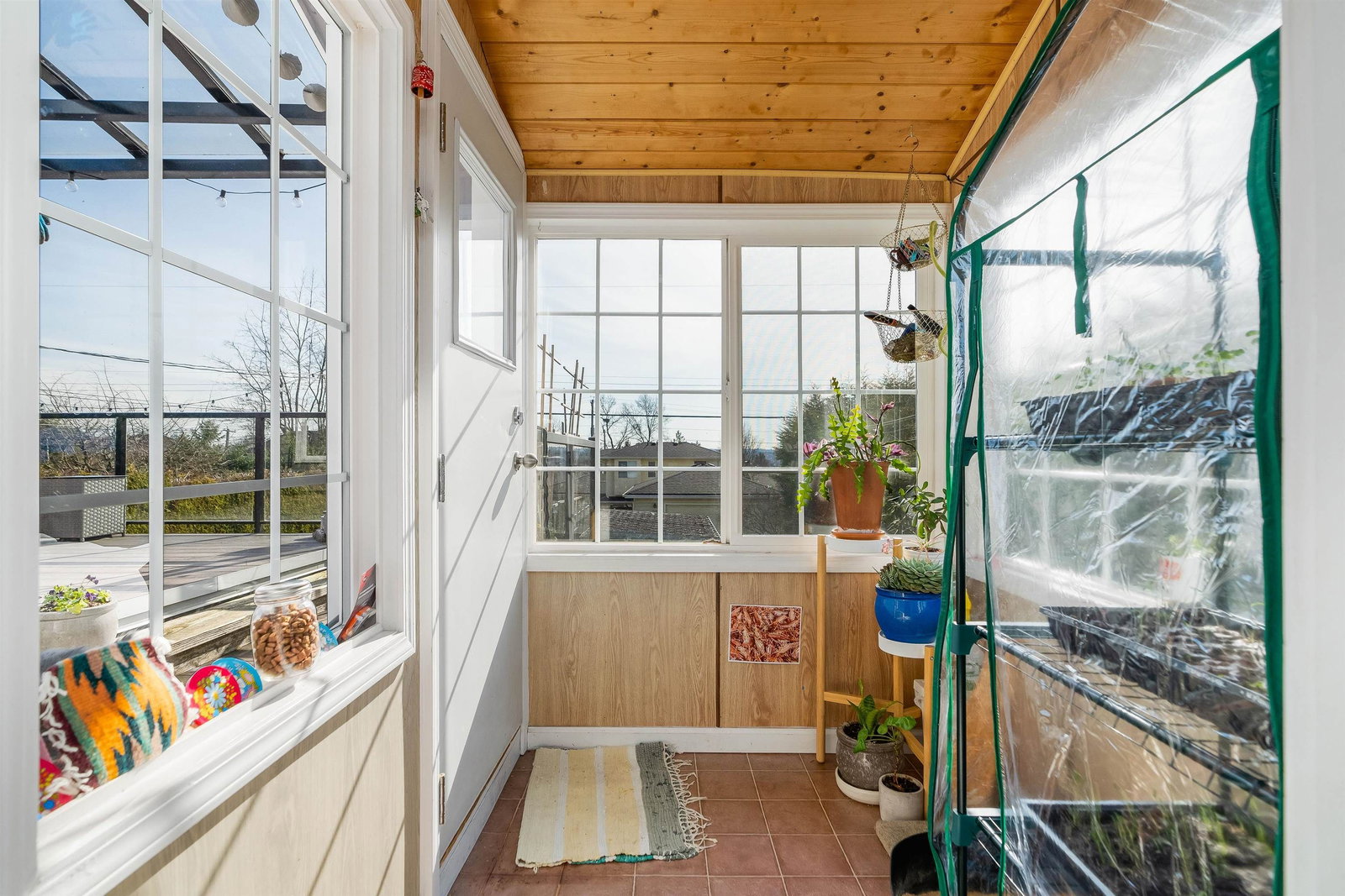Listing Image 17