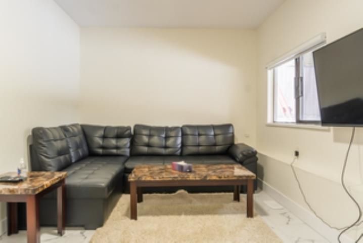 Listing Image 30