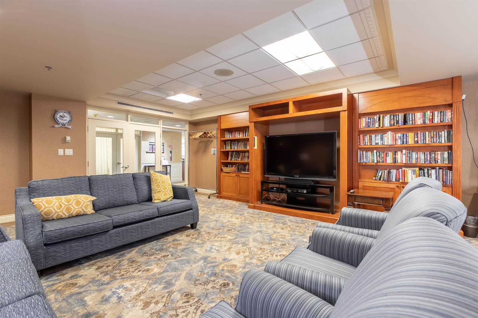 Listing Image 15