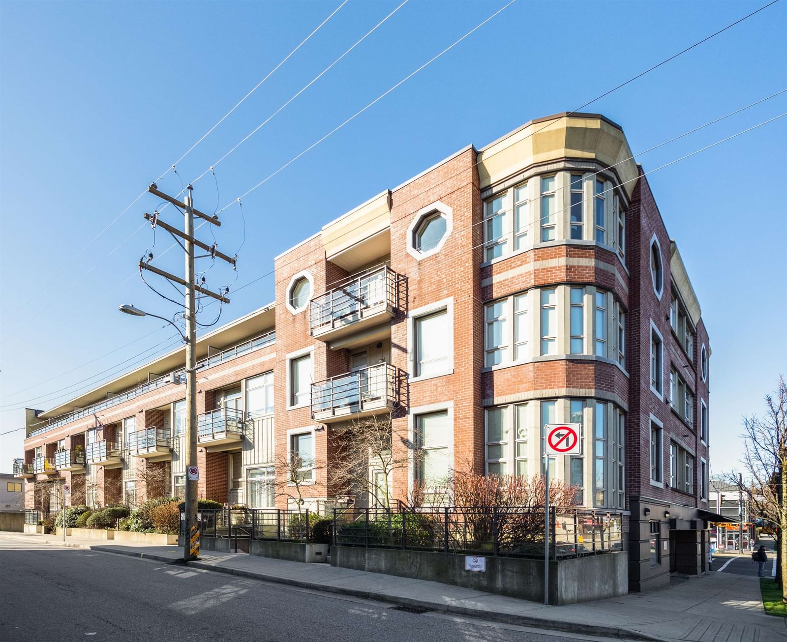 Listing Image 22