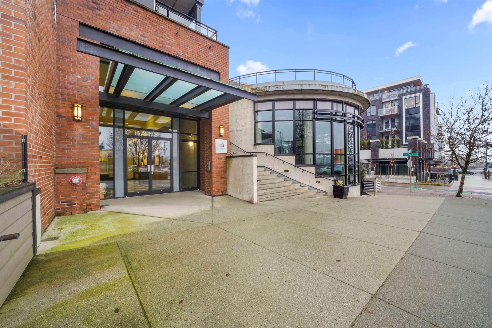 Listing Image 32
