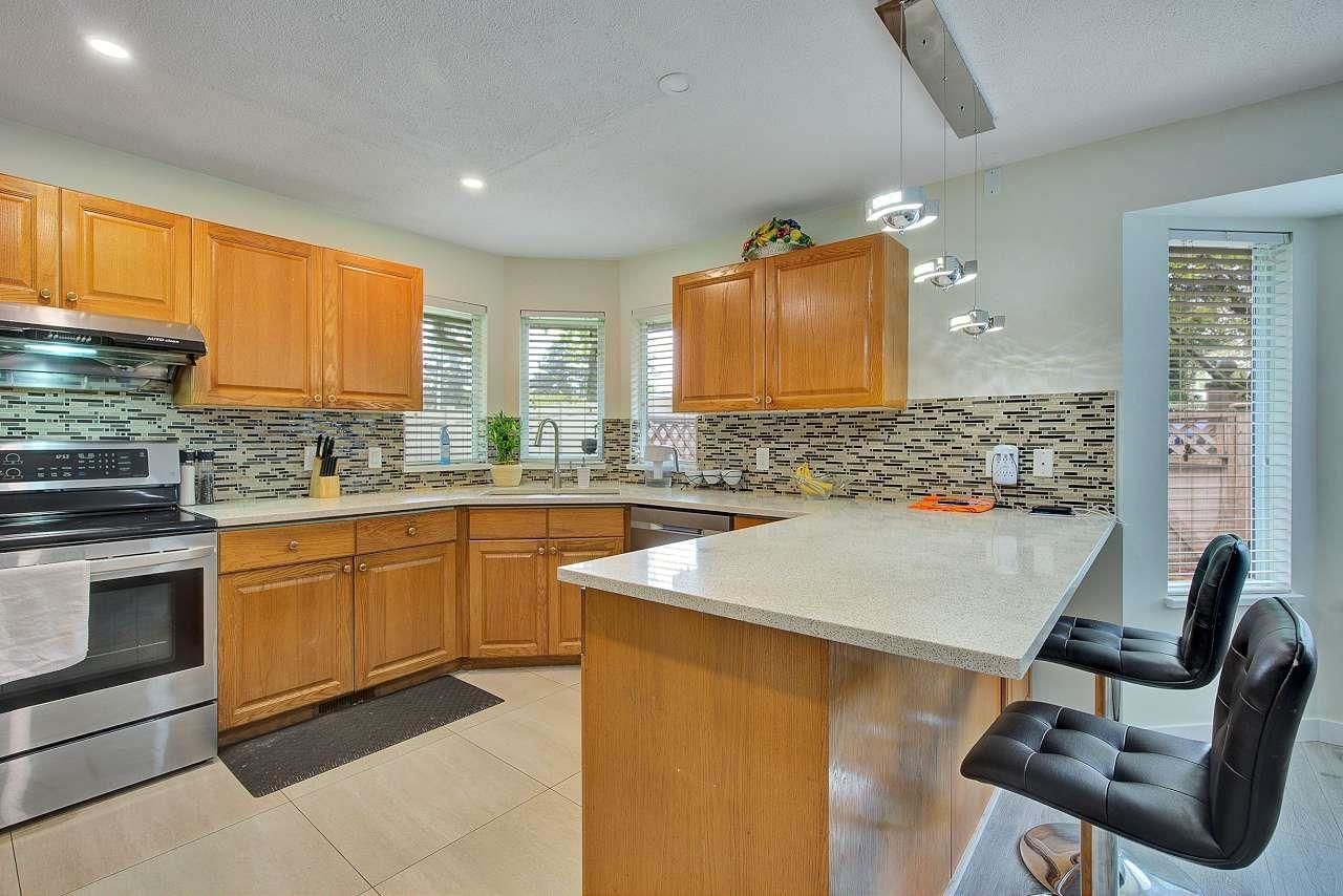 Listing Image 13
