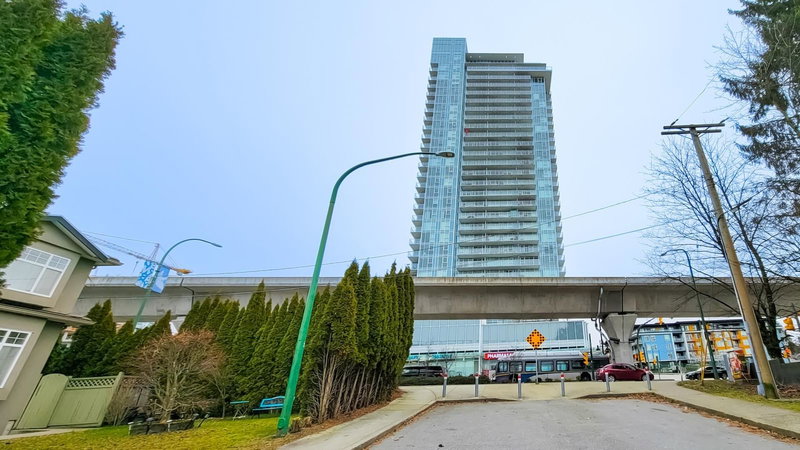 1609 - 652 Whiting Way, Coquitlam, V3J 0K3 | Image 2
