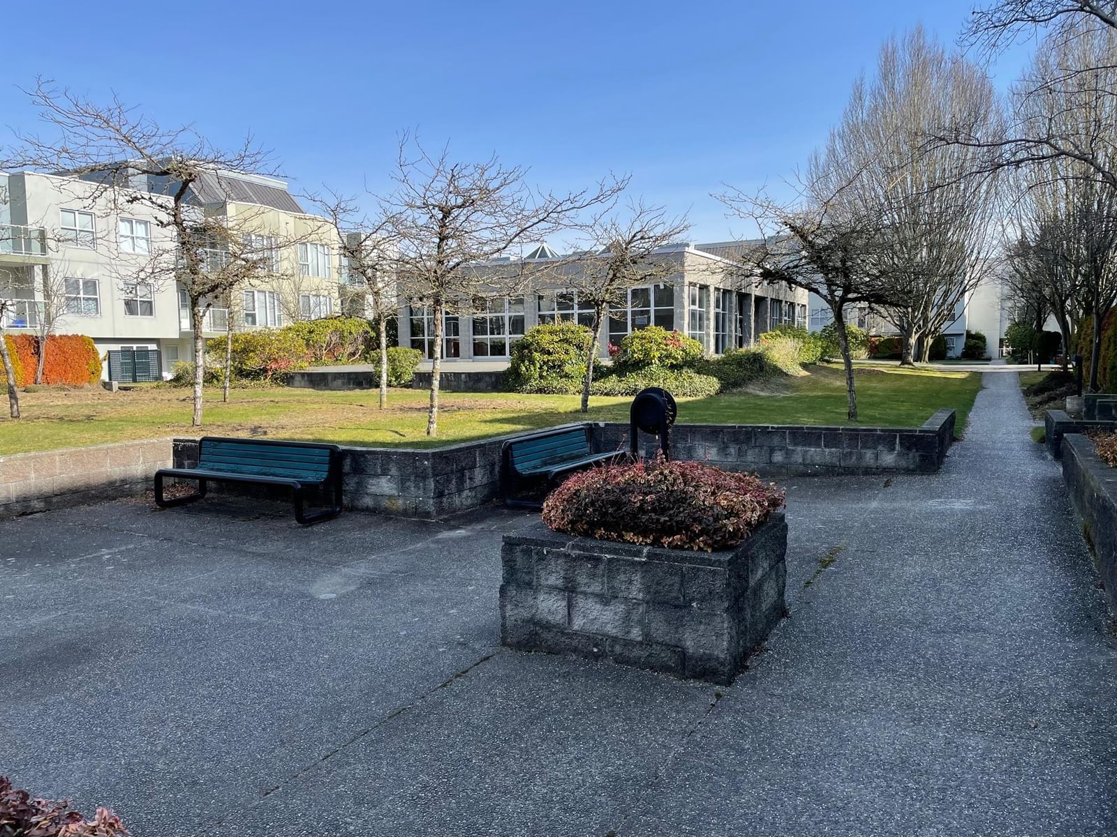 Listing Image 14