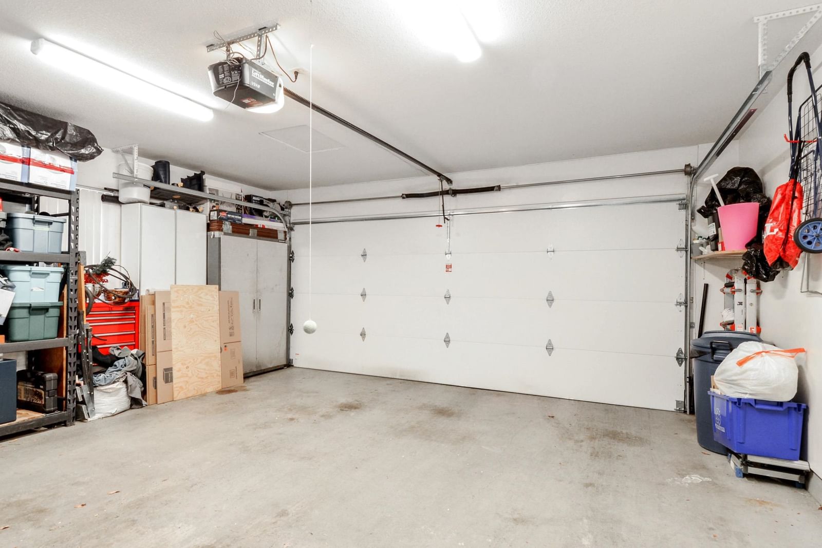 Listing Image 18