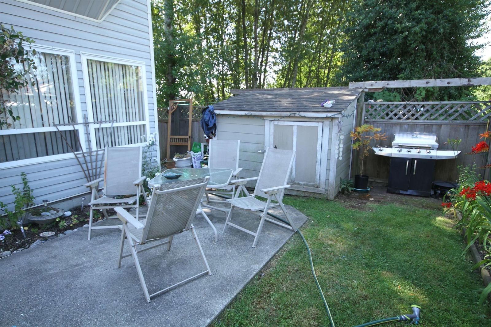 Listing Image 18