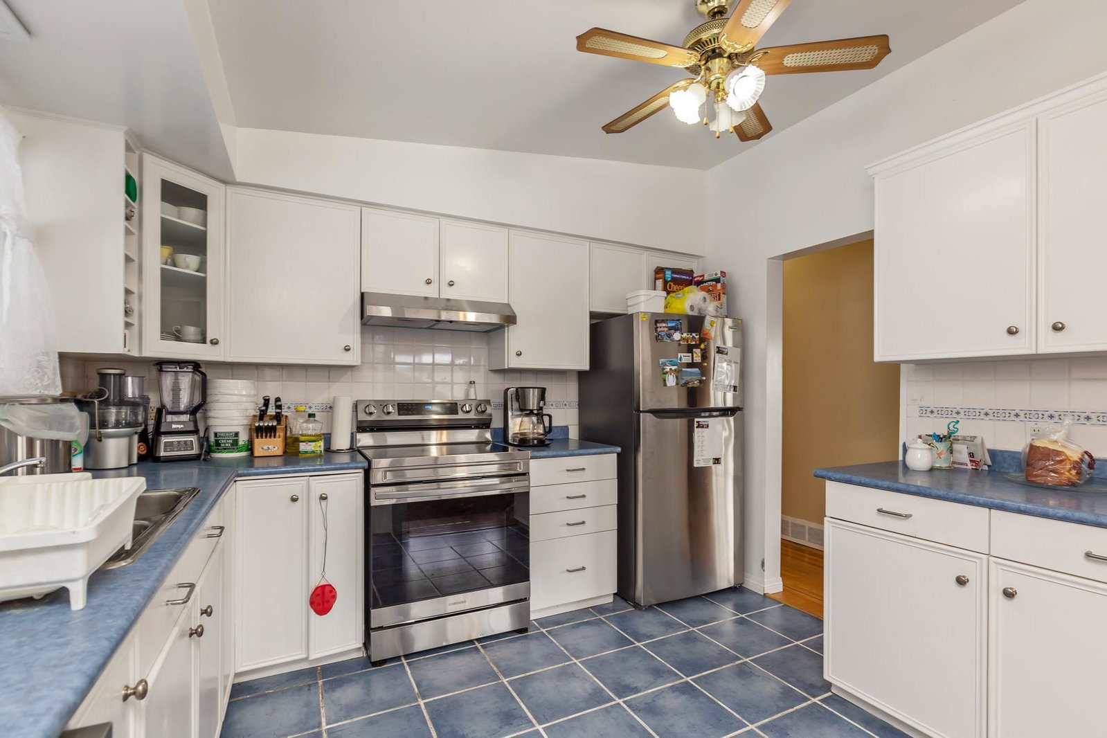 Listing Image 22