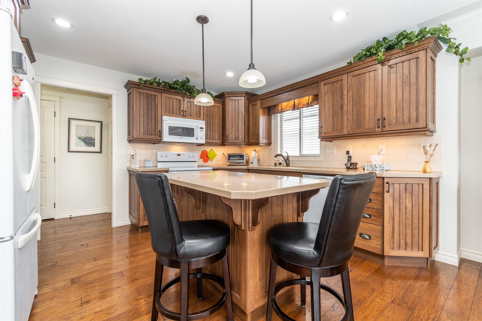 Listing Image 15