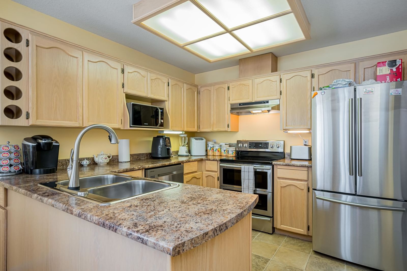 Listing Image 19