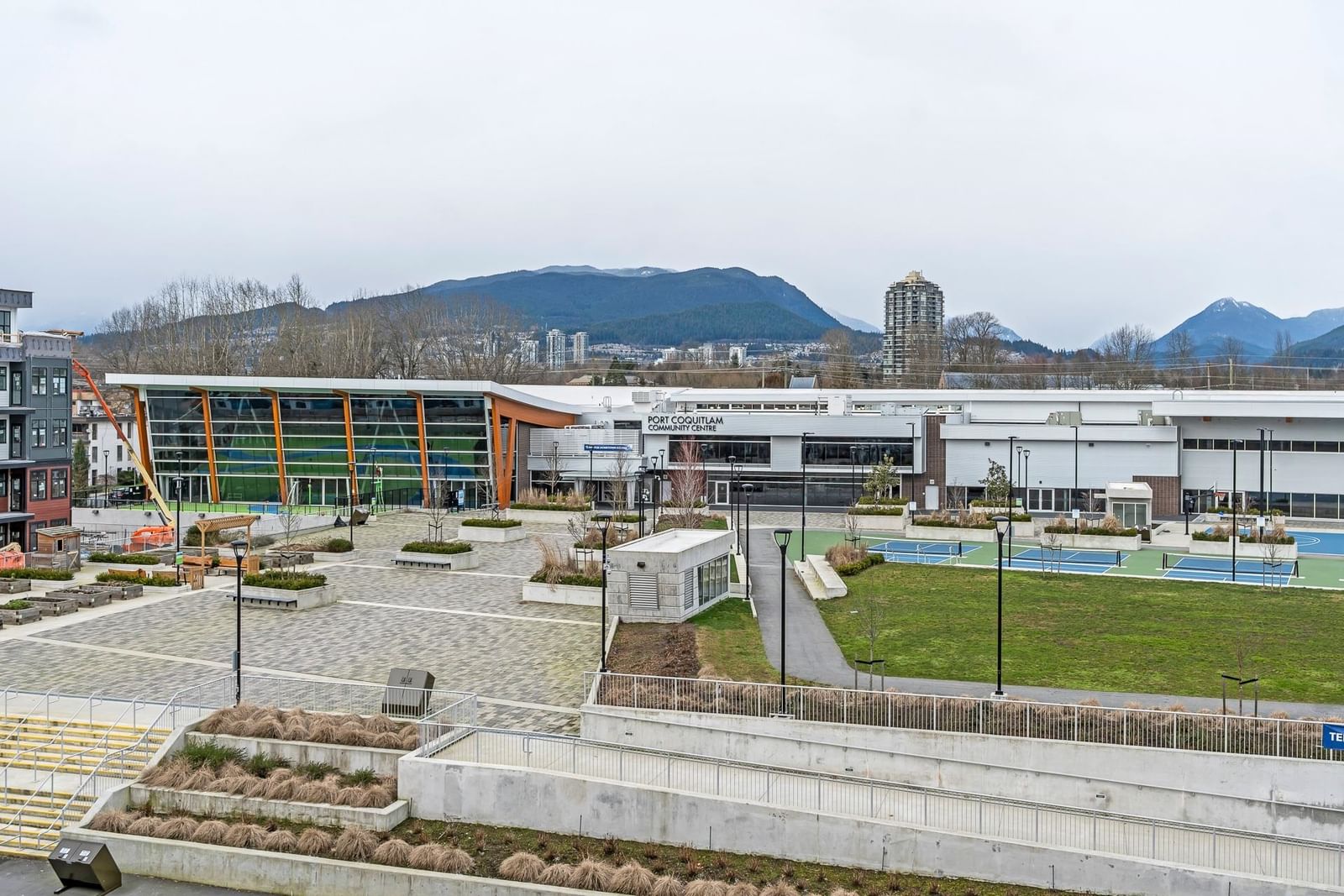Listing Image 33