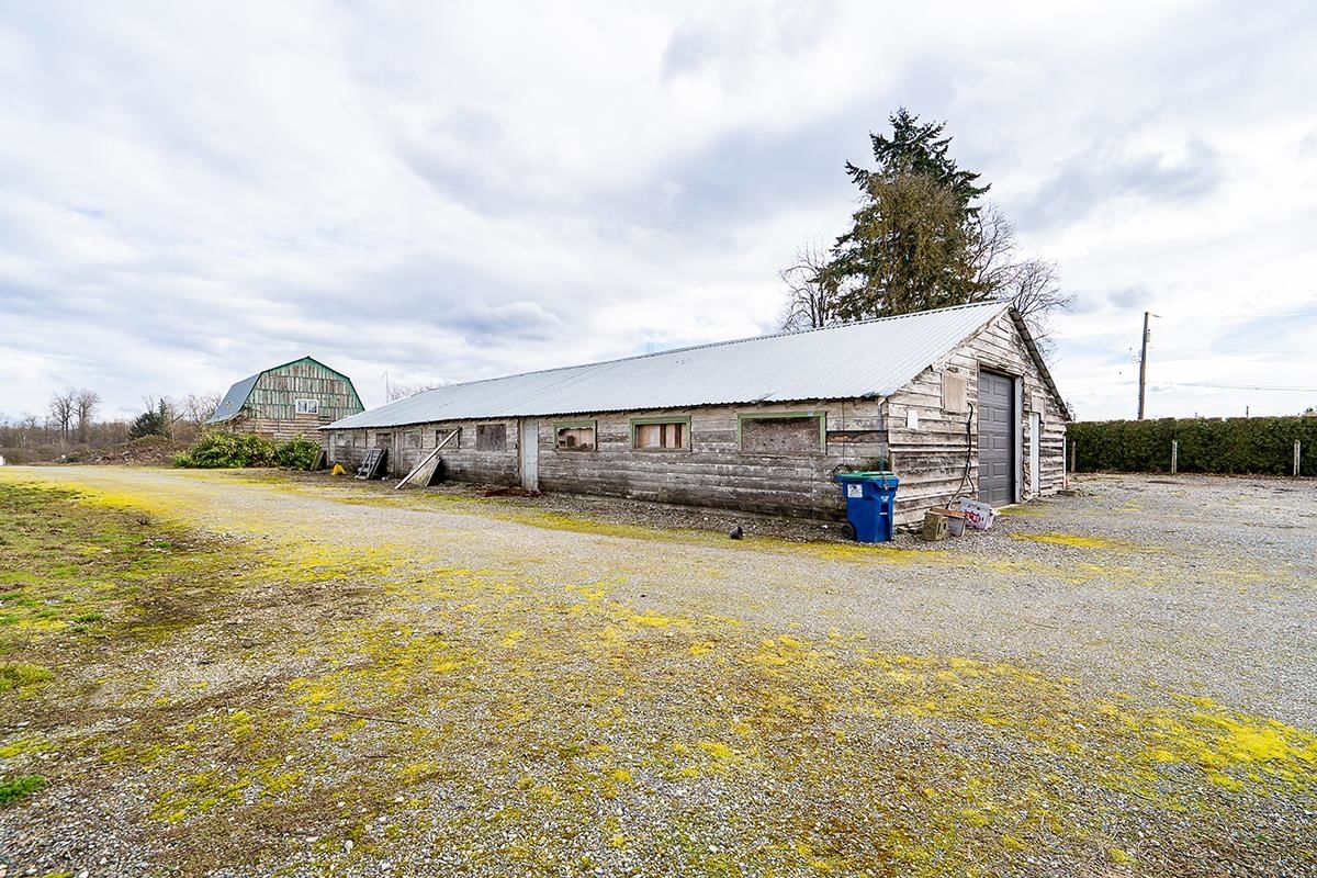Listing Image 5