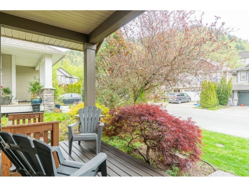 Listing Image 5