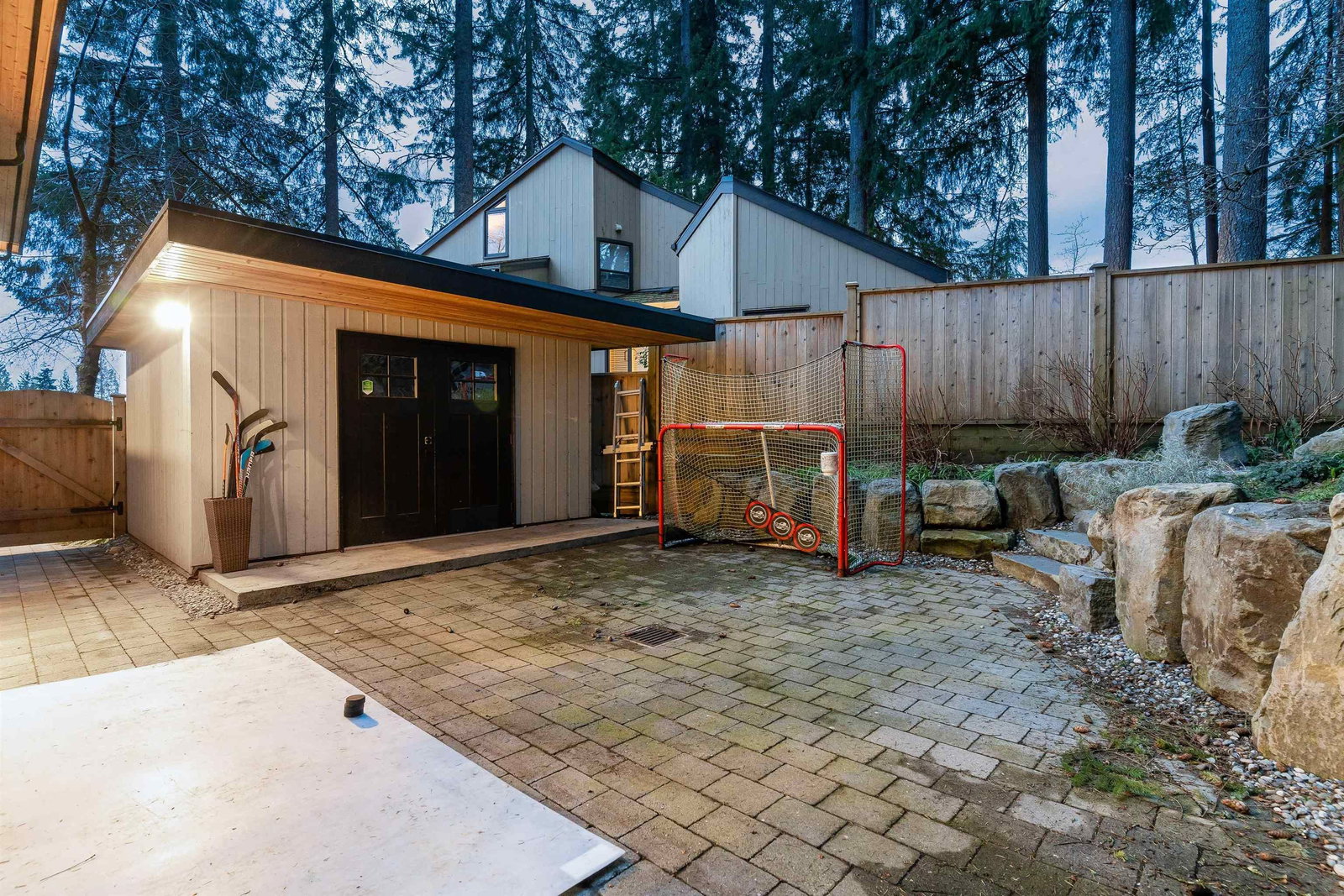 Listing Image 38