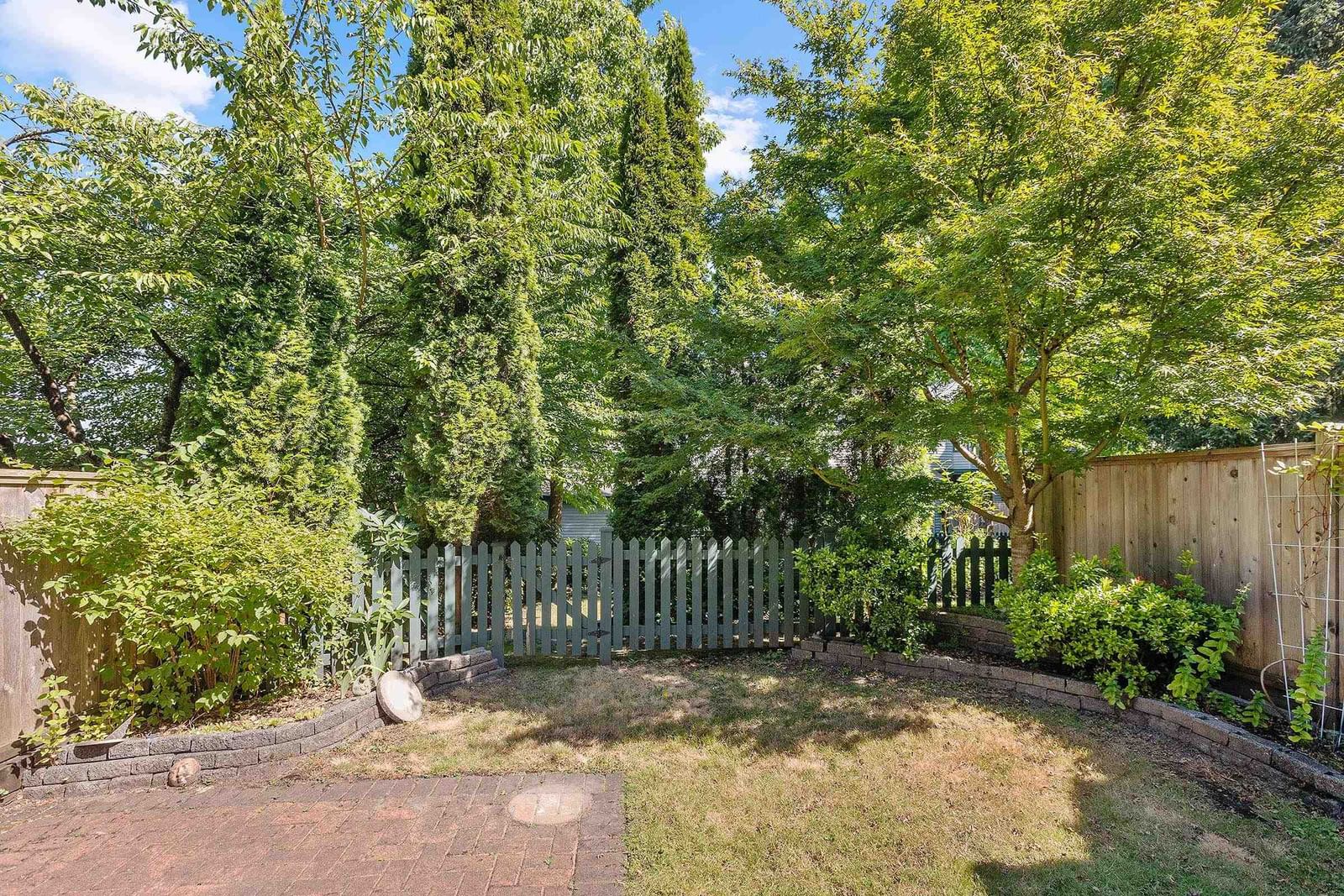 Listing Image 32