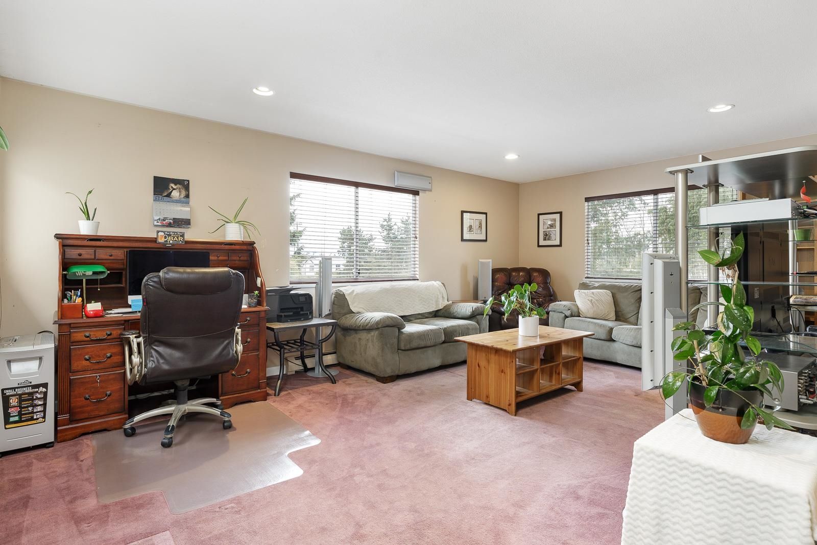 Listing Image 17