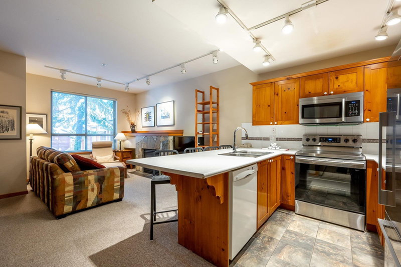 28 - 4385 Northlands Boulevard, Whistler, V8E 1C5 | Image 2