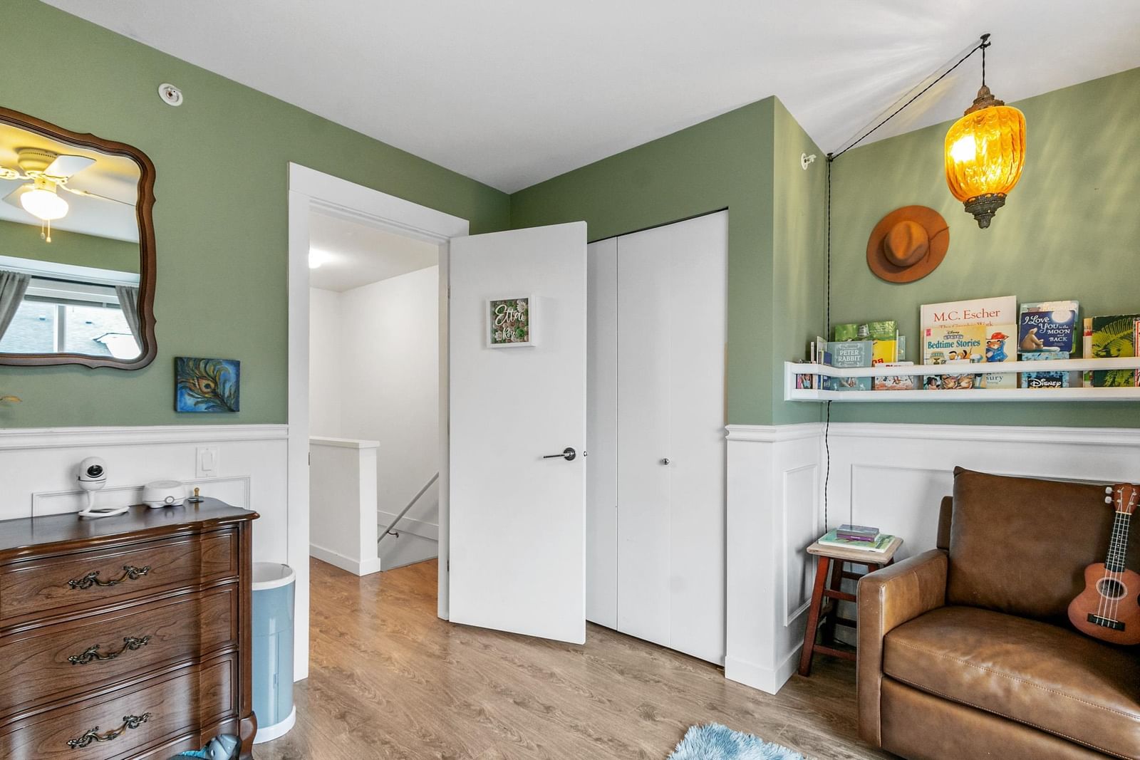 Listing Image 18