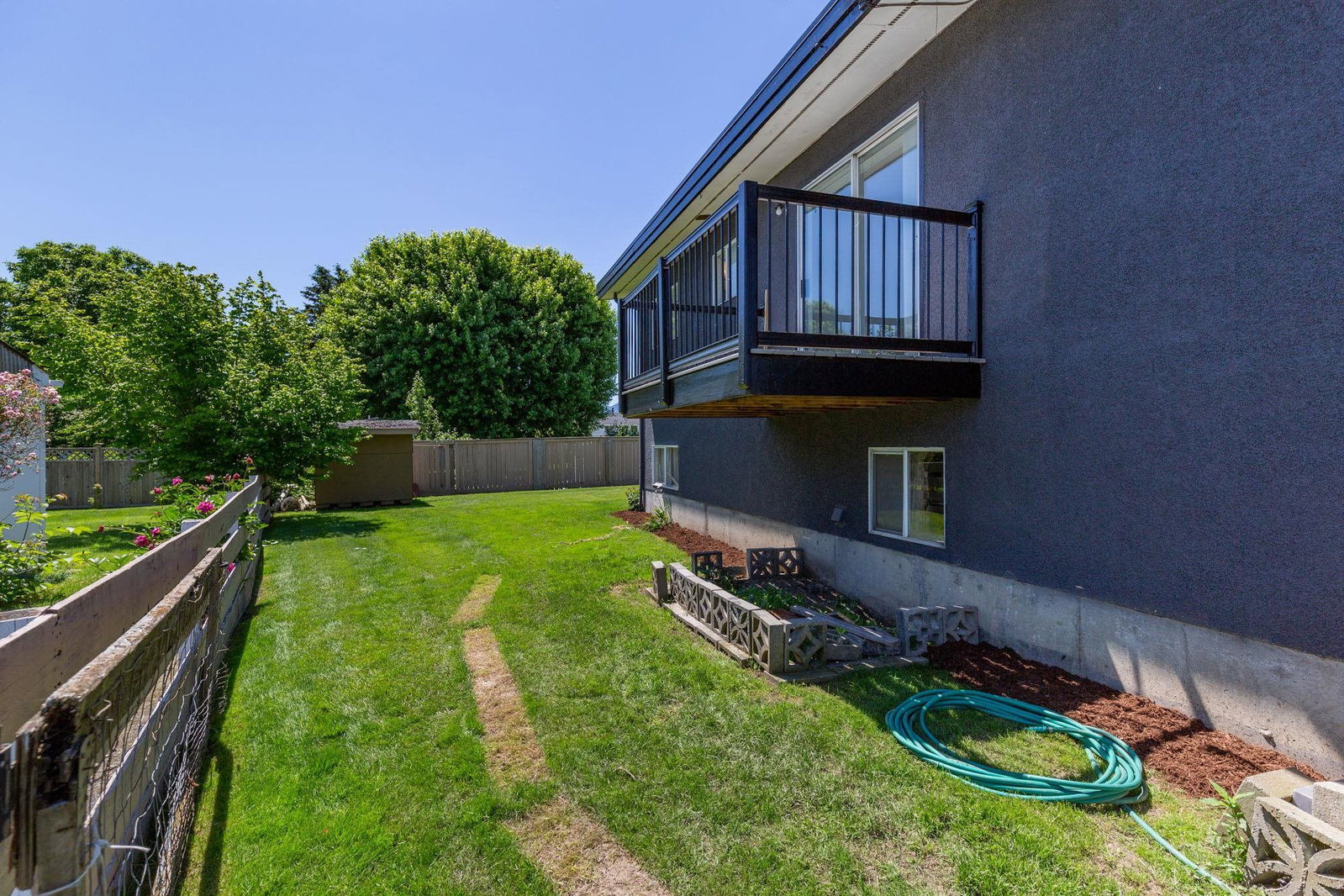 Listing Image 18