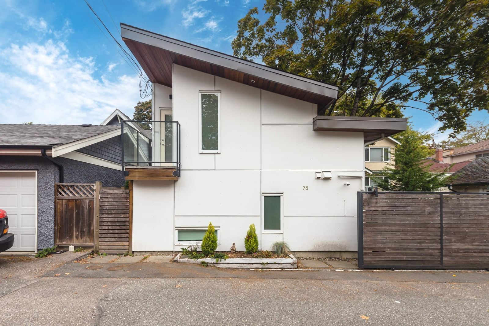 Listing Image 21