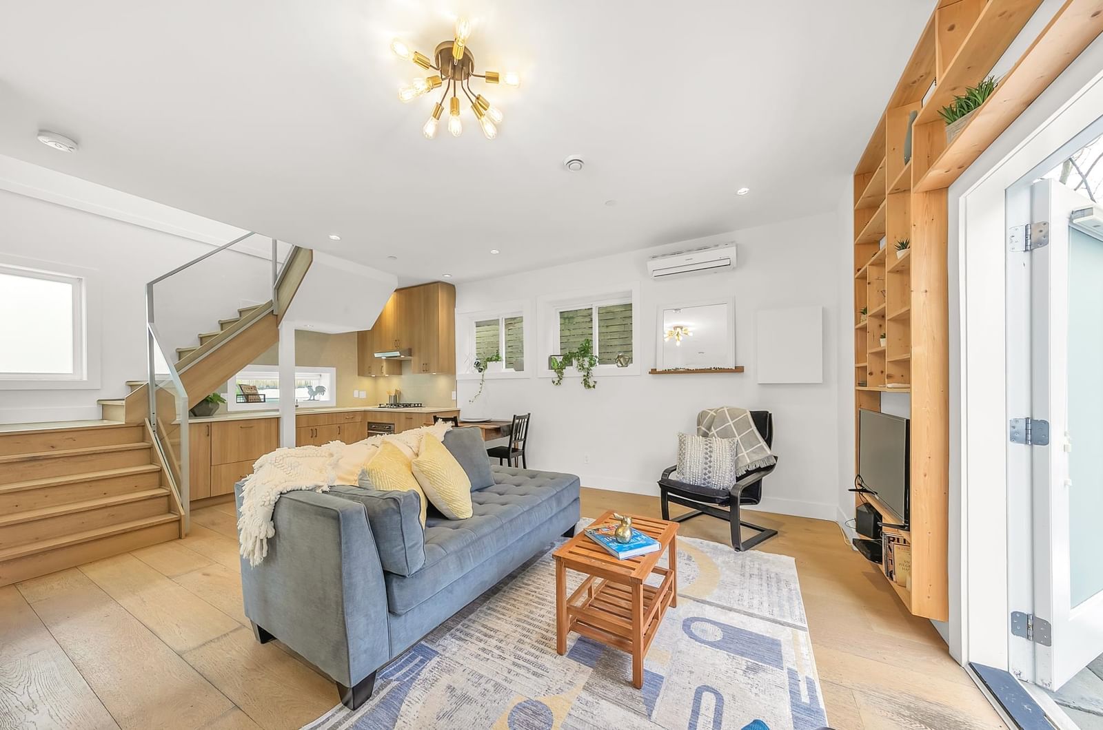 Listing Image 22