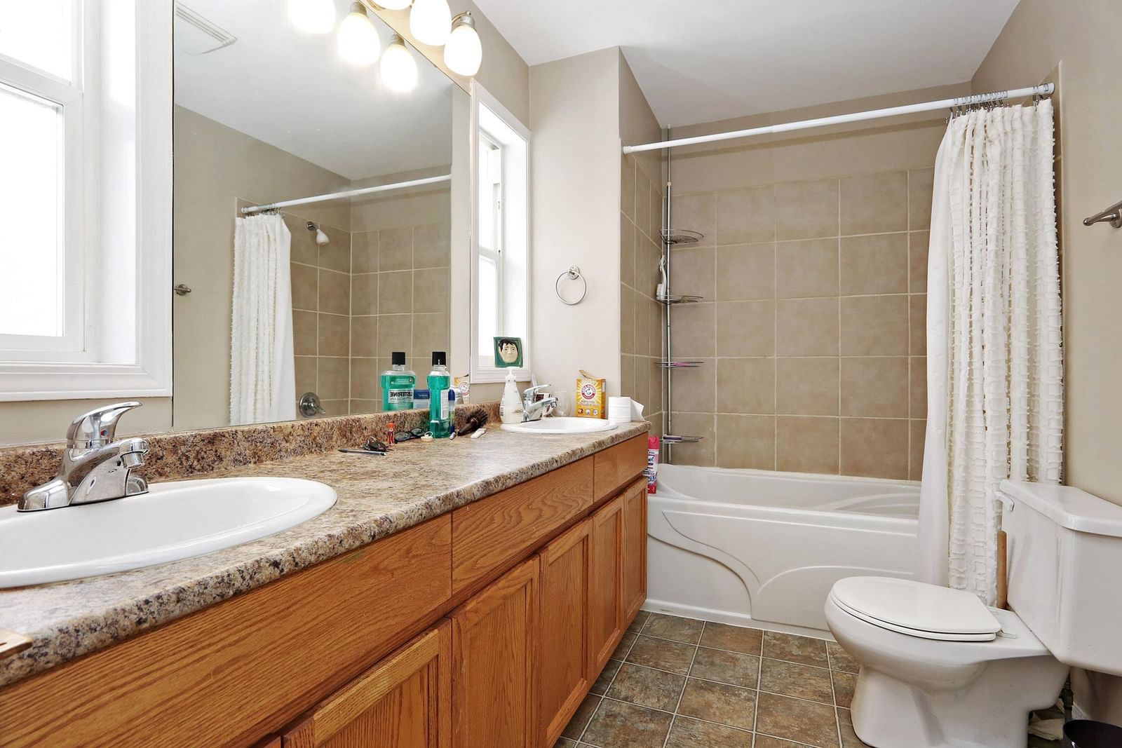 Listing Image 20