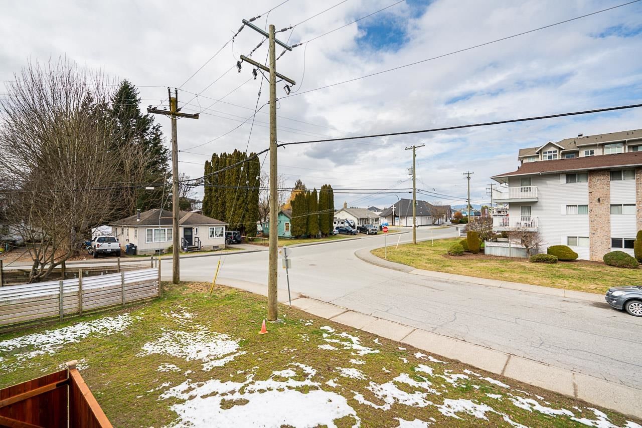 Listing Image 21
