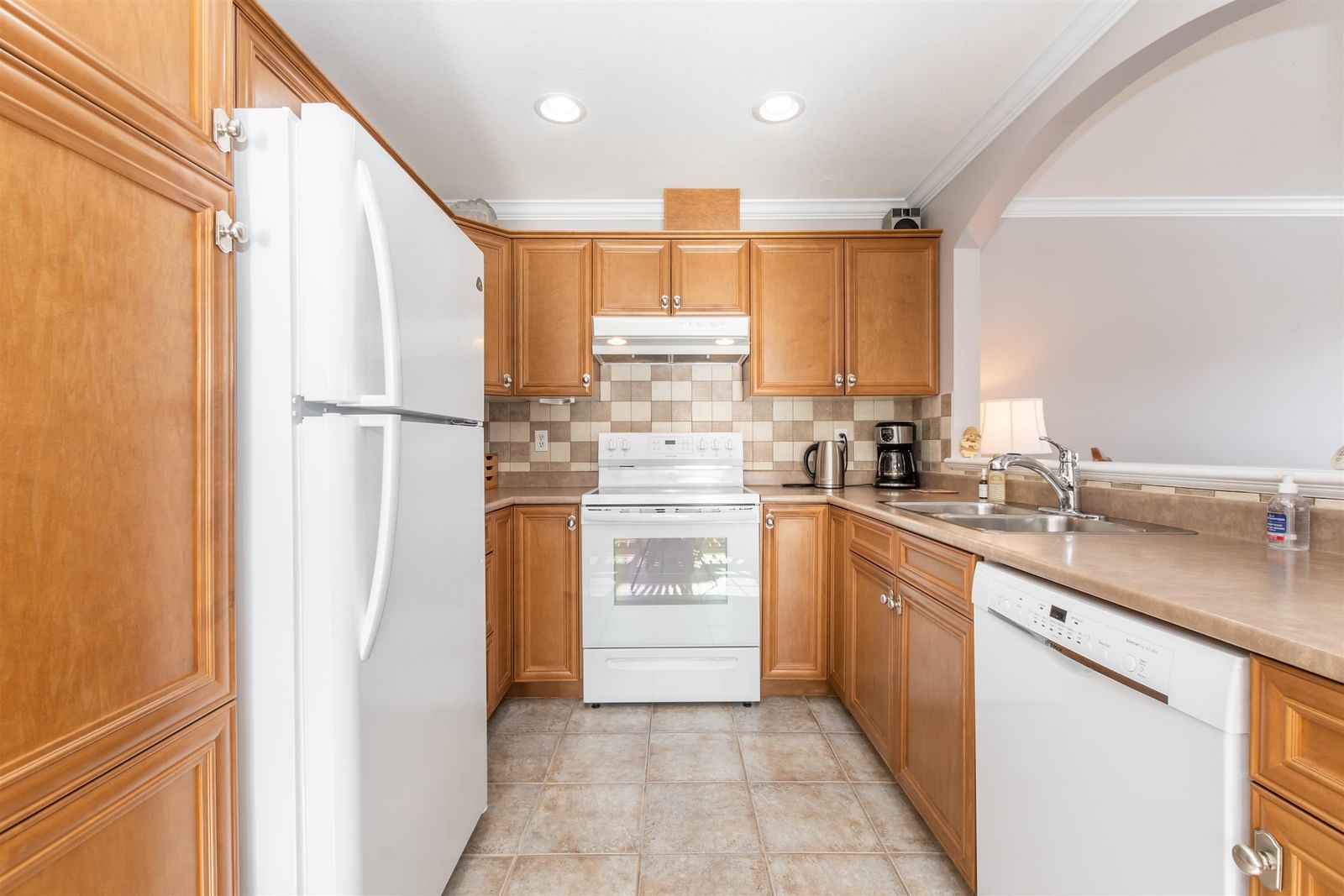 Listing Image 14