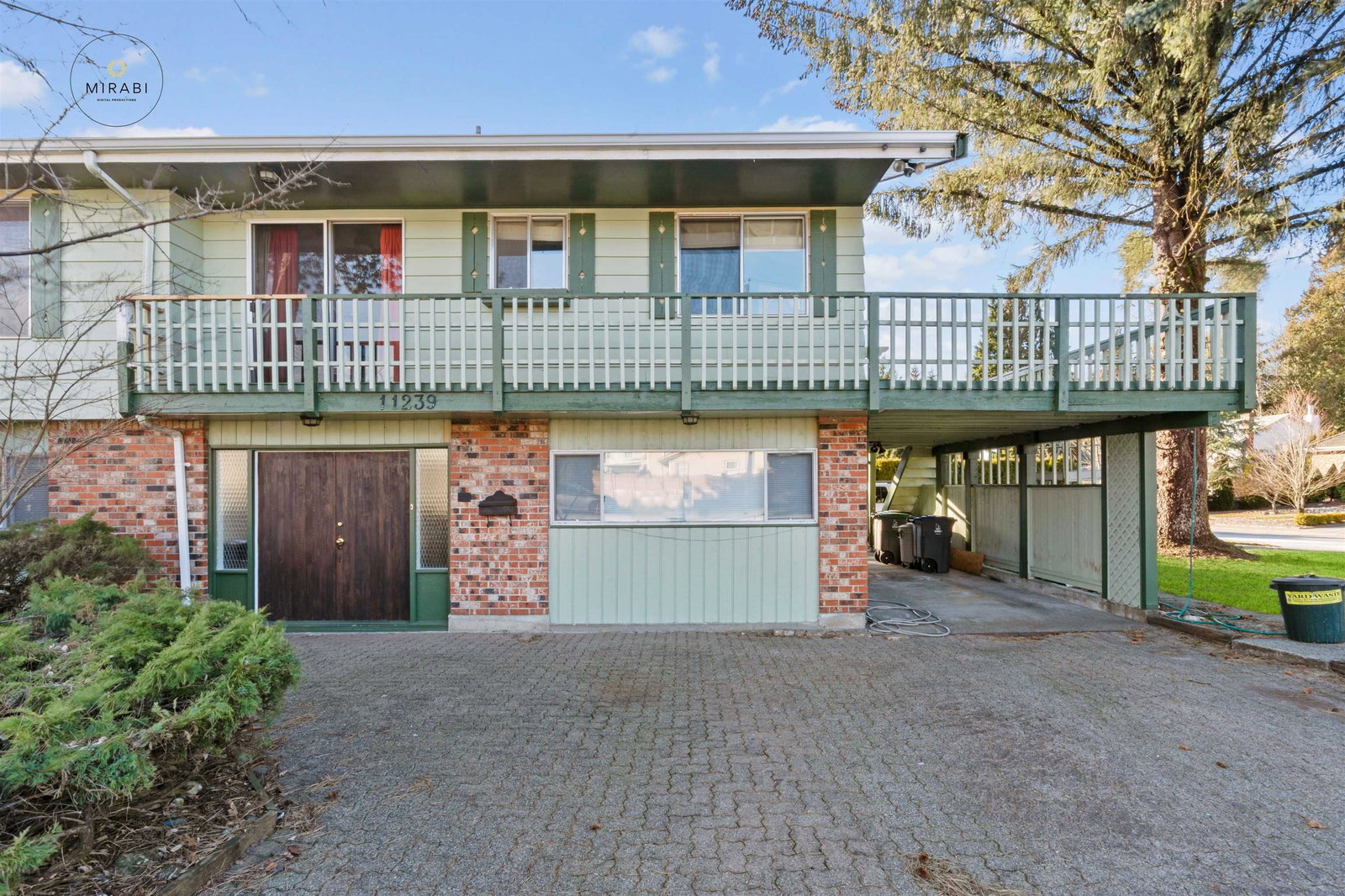 Listing Image 5